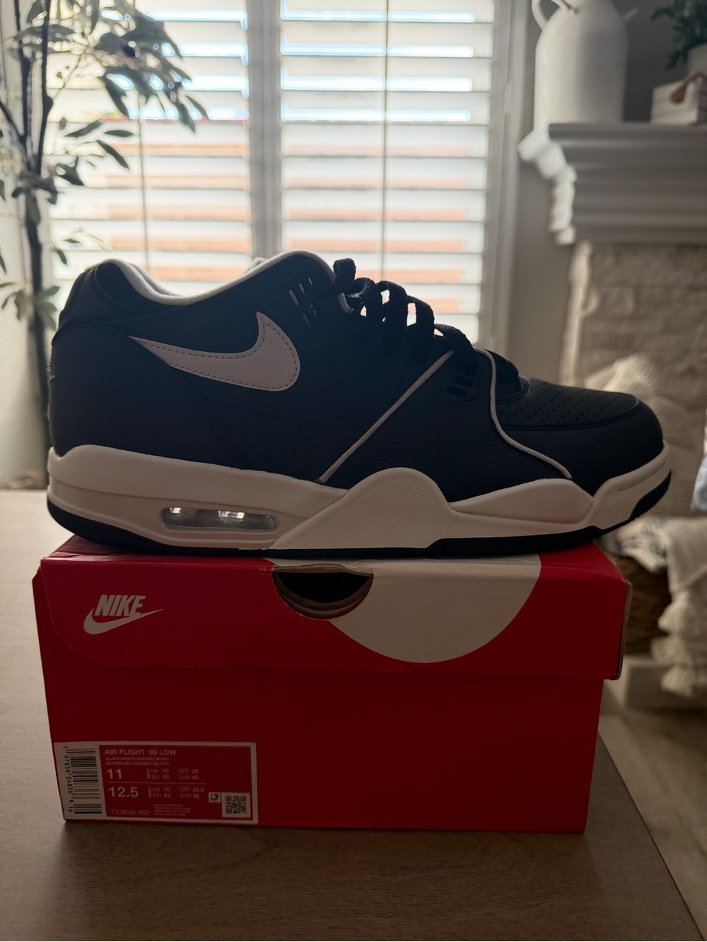 NIB Nike Men’s Air Flight’89 Low 11M